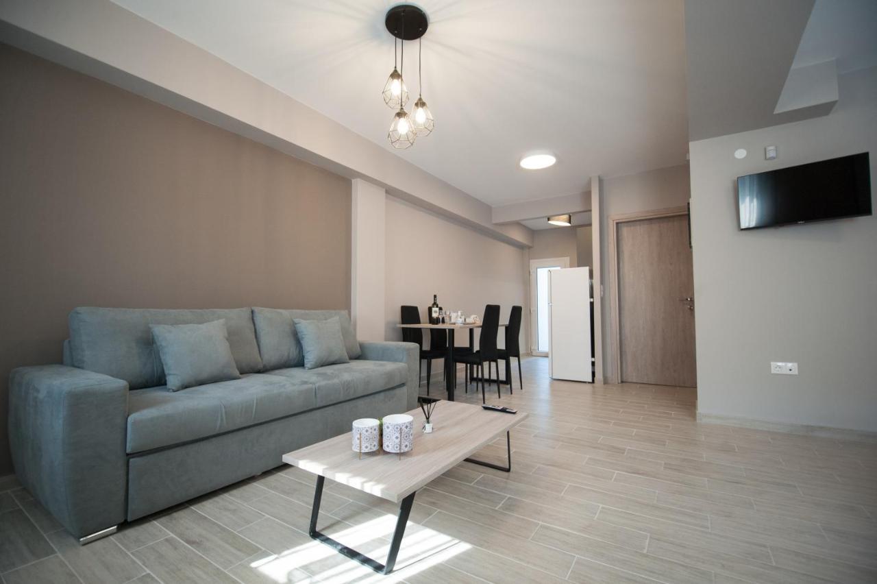 Niki'S Apartments Peraía 外观 照片
